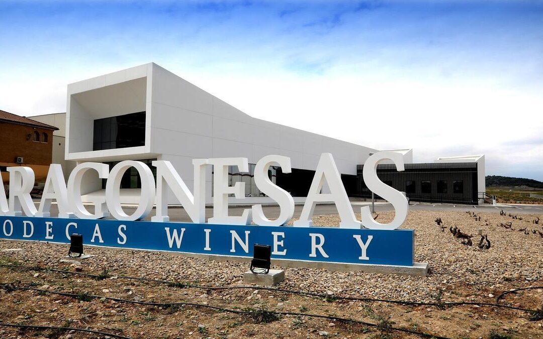 Construcción de un edificio para Bodegas Aragonesas en Fuendejalón (Zaragoza)